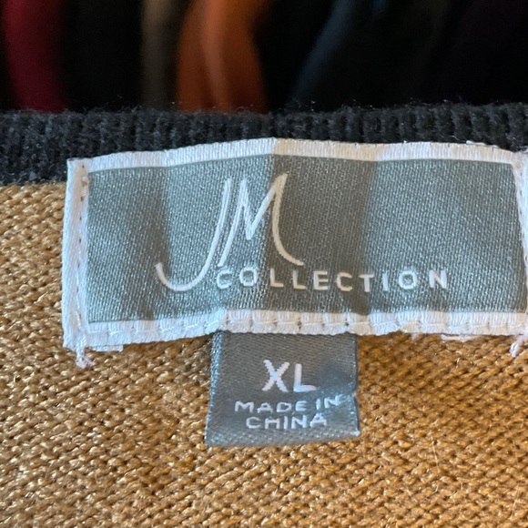 JM Collection Black Colorblock Sweater - Picture 5 of 7